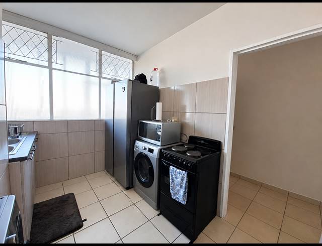 3 BEDROOM FLAT FOR SALE IN ARCON PARK